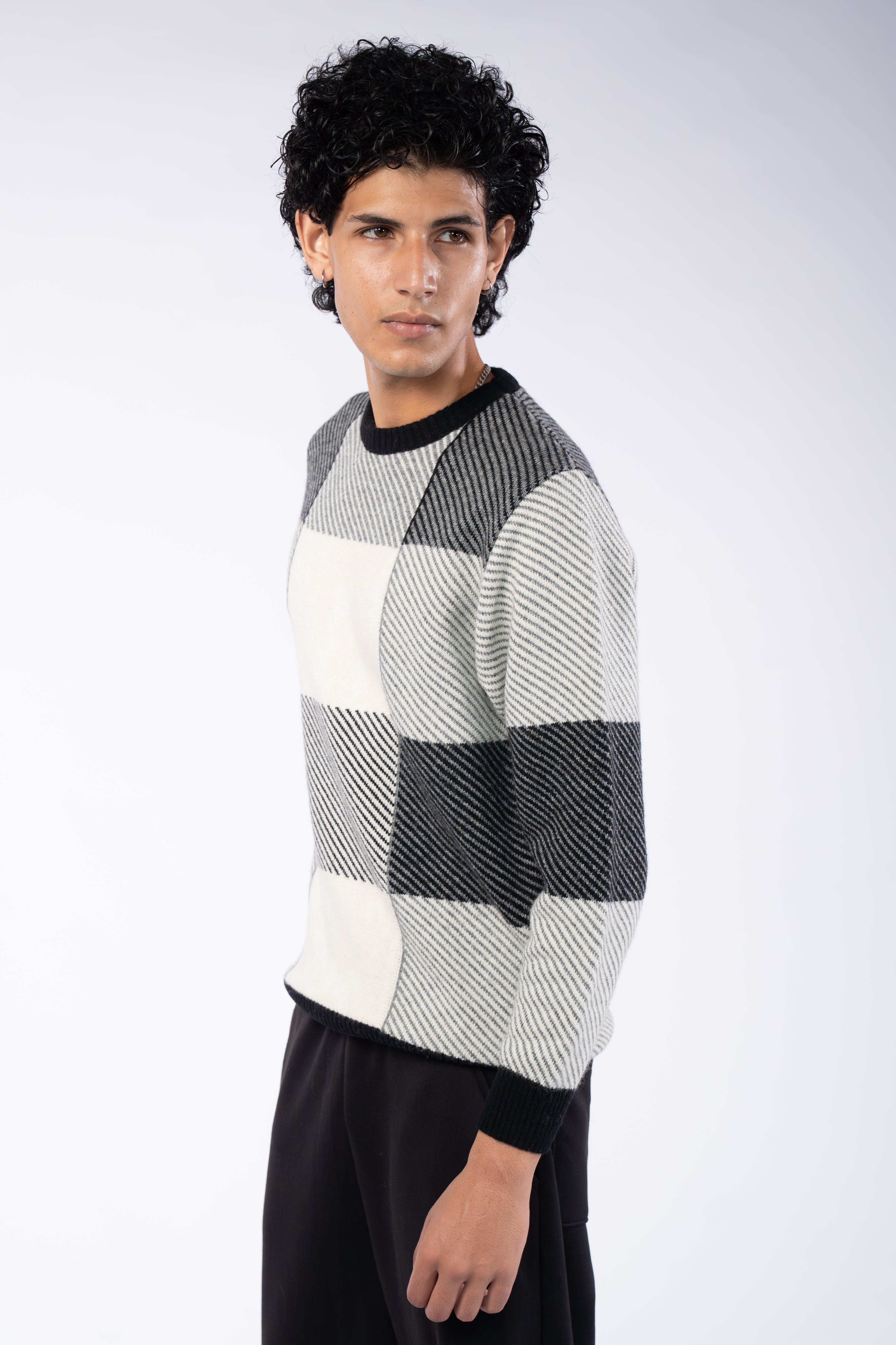 Men’s Black Color Block Pashmina Wool Sweater